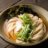 冷やしわかめうどん cold udon with seaweed（うどん幸波）