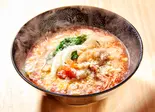 ☆チーズトマトラーメン（元祖トマトラーメンと元祖豆乳ラーメン 三味(333) 博多駅東店）