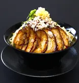 豚二郎(にんにく豚脂そば 麵126 池尻大橋店)