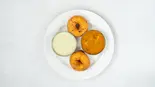 Uddin Vada ウディンワダ(2個)(ニルワナム 南インド料理レストラン 銀座店 Nirwanam North-South Indian Restaurant Ginza)
