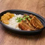 豚角煮の丼 Braised Pork Kakuni Don(【気分の上がるお弁当】AGARUKE LAB. by FOOD RECORDS 糀谷)