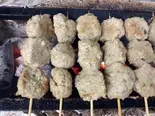 つくね (1本) タレ(炭火焼き鳥 あちゃー)