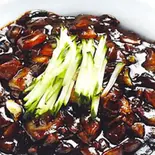 ジャージャーンメン/Noodles with soy bean paste(中華料理 龍門)