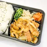 牛ホルモン弁当（丸玄商店）