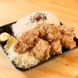 1キロからあげ弁当（デカ盛り弁当 はるき 大通店【唐揚げ弁当屋】）
