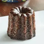 1番人気！ガリッと硬い本当のカヌレ Canele（パティスリー ラ・リベルテ Patisserie La Liberte）
