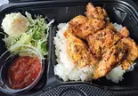 ケイジャン・チキン（焼きたてチキンの店•デューズ）