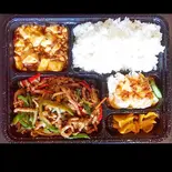 豚肉とピーマン細切り炒め弁当【青椒豚肉絲弁当】(中国東北家郷料理永利 豊洲駅前店(1号店))