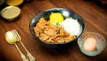 タルタルスタミナガーリック豚丼・Tartar Stamina Garlic Pork Bowl（NAMASTE）
