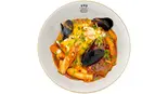 【マシッタ】海鮮トッポッキ(해물떡볶이)（삼청당三青堂 韓国プレミアムキンパ専門店）