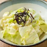 塩昆布キャベツ（金の餃子酒場 西葛西店）