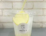 ハニーレモンソーダ (スライスレモン入) Honey lemon soda (with sliced lemon)（タカハシクレープ）