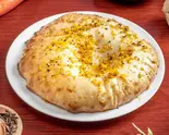 ガーリックチーズナン（インドアジアンダイニングバーサビナ）