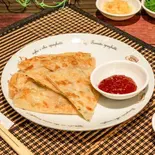 【一品当店人気No.1】葱油饼(ツォンヨゥピン) Scallion Pancake（屯舎 麻辣湯）