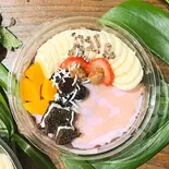 クラッキングボウル【イチゴソース】（VERY acaibowl）