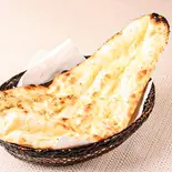 ガーリックナン Garlic Nan（インド料理 エス キッチン）