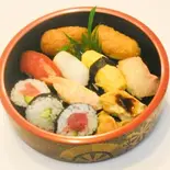 Bランチ13時迄（どうらくすし）
