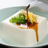 冷奴(おばんざいときしめん鯱)
