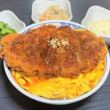 たまごソースかつ丼（とんかつは飲み物。西武新宿店）