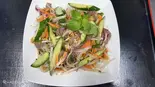 牛肉炒めサラダ nộm bò tái（PHO VIET QUAN）