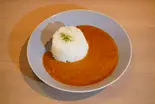 スパイシーカレーライス～温玉のせ～（CAFE LOUNGE shuhari Kobe Kitanozaka）