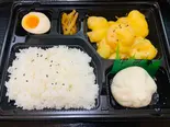 海老マヨ弁当(鶏白湯ラーメン らくらく亭)
