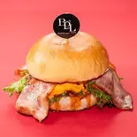 ベーコンチーズバーガー "BaconCheese"Burger（BlackPooL Hamburger）