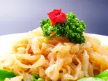 クラゲの冷菜（満洲園 餃子酒場）