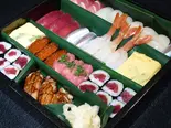 特上 桶盛り（つきじ鈴富 すし富）