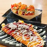 イカ焼きとキムチたこ焼きのセット【キムチ・マヨ】（大阪名物 揚げたこ焼きイカ焼き専門店 粉もん屋）