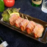 トマトのベーコン巻き Tomato Bacon Wrap(おこのみやきBanBanハウス)
