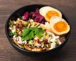 しっとりむね肉の特製甘辛丼ぶり  Sweet and spicy bowl of moist breast meat（罪悪感少なめ！鶏丼専門店 DON TORIYAMA）