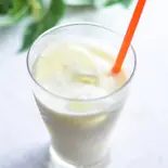 ラッシー Lassi（POKAHARAGURUNGKITCHEN）