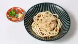肉うどん(冷)（木の葉天狗）