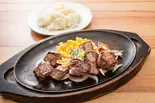 切り落とし国産牛ステーキ130g ライス付き（Aitaly Kitchen(アイタリーキッチン)）