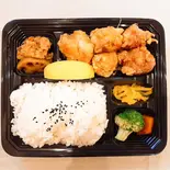 鶏のから揚げ弁当(ぎんのいえ)