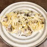 きのこのゴルゴンゾーラクリームソース（パスタ＆カフェ つきあかり）