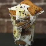 ロータスキャラメルクッキー lotus caramel cookie（【名古屋ではここだけ？】マンハッタンロールアイスクリーム）