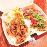 豚粗挽きスパイシー丼 Spicy Minced Pork Rice Bowl（五感×MeatBox eatMeat）