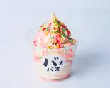 パリパリストロベリーサンデー(クレープ&ソフトクリーム バオバオ)