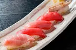 本まぐろ5貫食べ比べ（沼津港直送 寿司まるがまる）