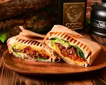 New ！！ 大豆ミートのメキシカンホットサンド Mexican hot sandwich with soybean meat（ホットサンドとサンドイッチのお店 サンドウィッチマン）