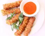 ベトナム風サワーソーセージ揚げ Nem Chua Rán（ベトナム料理ハイイエンフード）