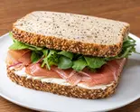 生ハムクリームチーズサンド【期間限定】※売り切れ次第終了（Cafe Dolce Vita）