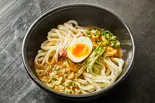 冷やしカレーうどん(みんなの駒沢屋)