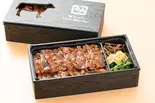 牛カルビ焼肉弁当 お肉 1.5倍（牛角 福岡キャナルシティ前店）