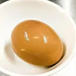 お茶玉子(麺屋 楽らく)
