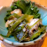 つぶの茎わかめ和え～わさび添え～（驚 KYO）