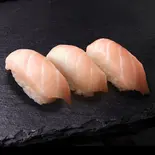 本まぐろ大とろ(3貫)（ちよだ鮨 新丸子店）