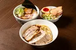 四種のチャーシューつけめんとミニチャー玉丼セット（つけめんさなだ 千住本店）